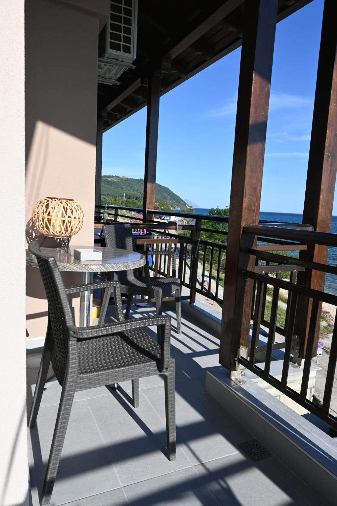 Maria Rooms To Let Ouranoupoli Luaran gambar