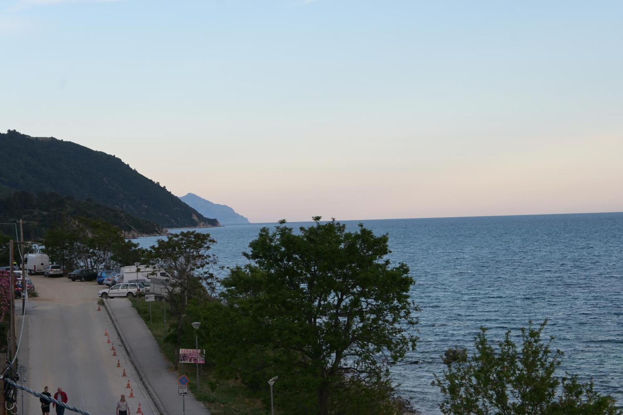 Maria Rooms To Let Ouranoupoli Luaran gambar