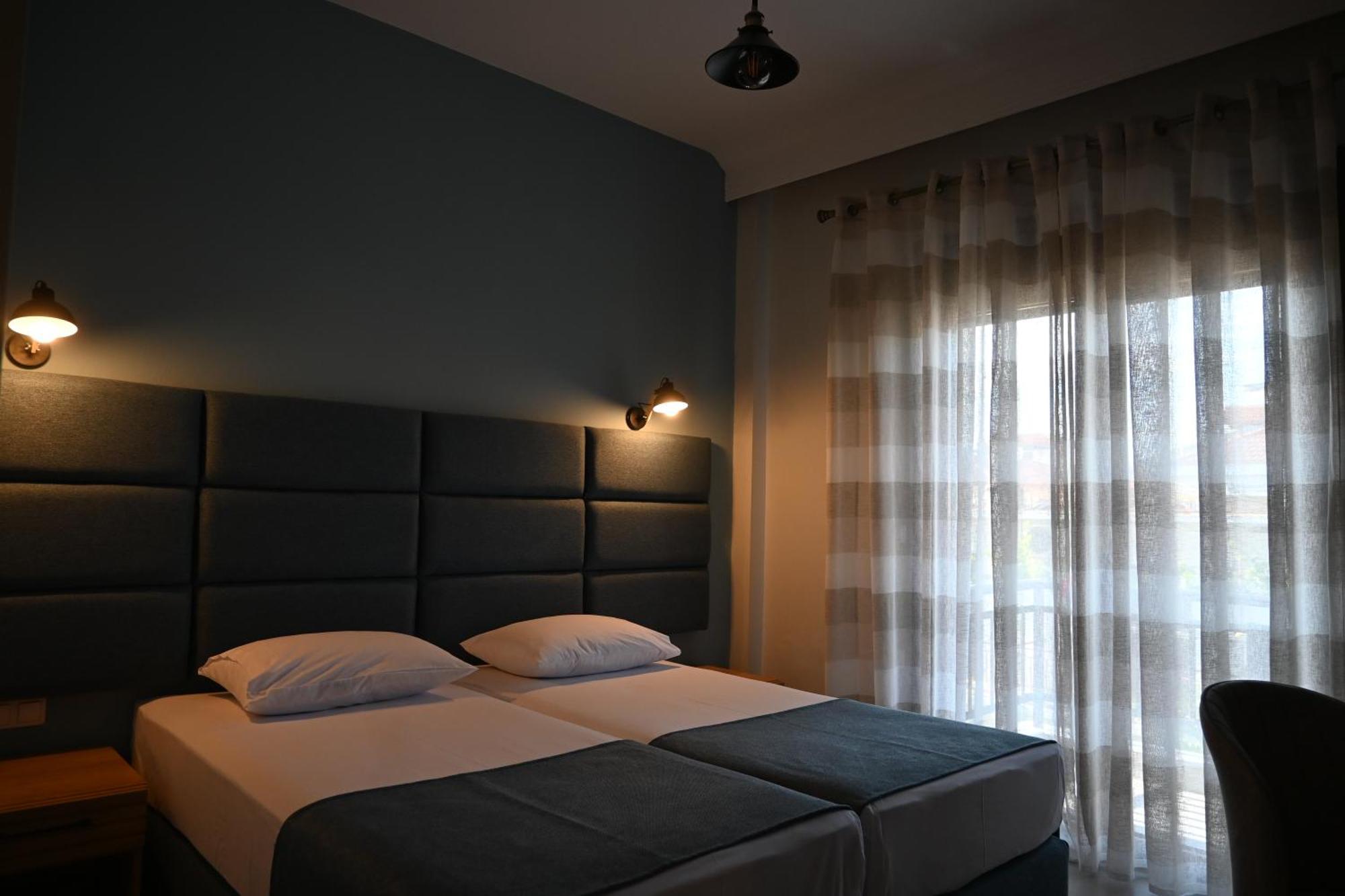 Maria Rooms To Let Ouranoupoli Luaran gambar